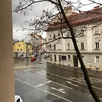 Grazbachgasse Апартаменты