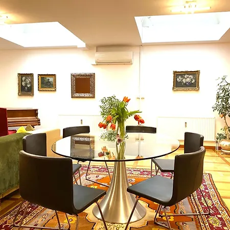 Διαμέρισμα Grazbachgasse